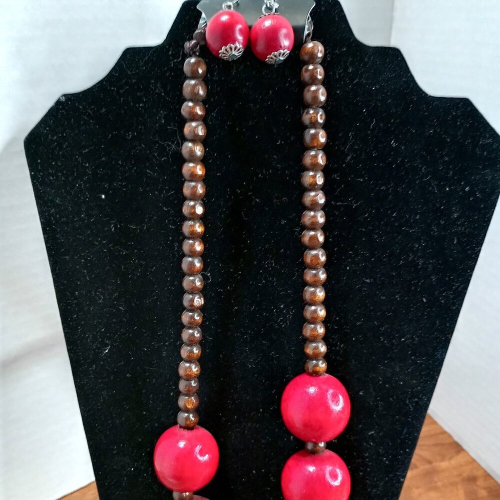 New Paparazzi Costume Jewelry Necklace with Earrings Red Brown